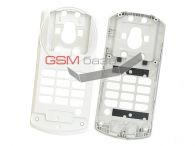 Sony Ericsson W900i -     (: White),    http://www.gsmservice.ru