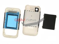 Nokia 5200 -      (: Black/White),     http://www.gsmservice.ru